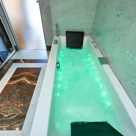Skyview Penthouse And Terrace * Rom