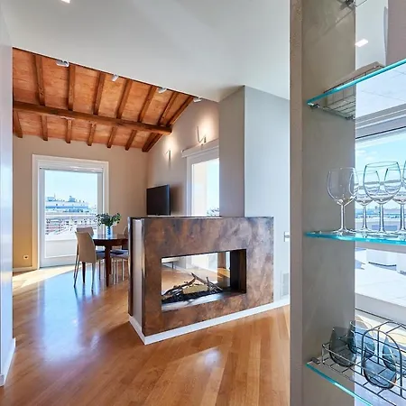Skyview Penthouse And Terrace * Rom
